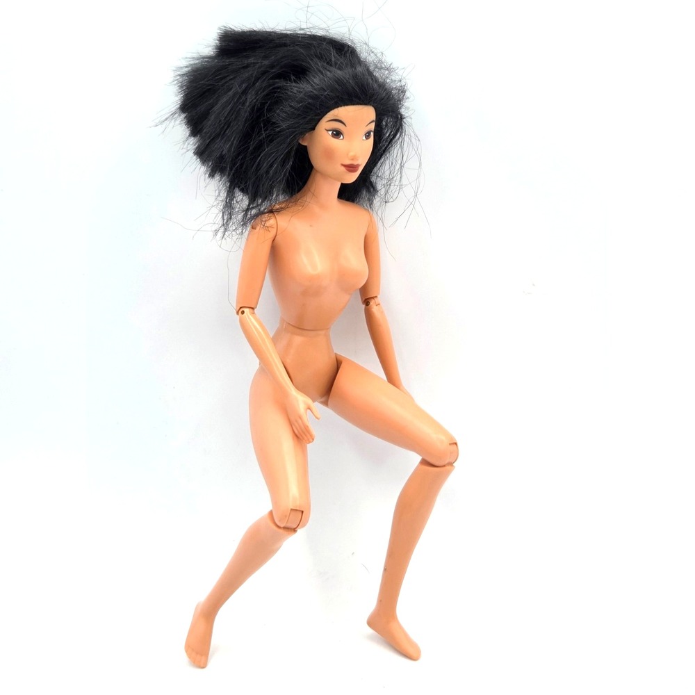 Vintage 90's Disney Barbie Mulan Doll 1993 Mattel Nude Fashion Doll - Picture 3 of 3
